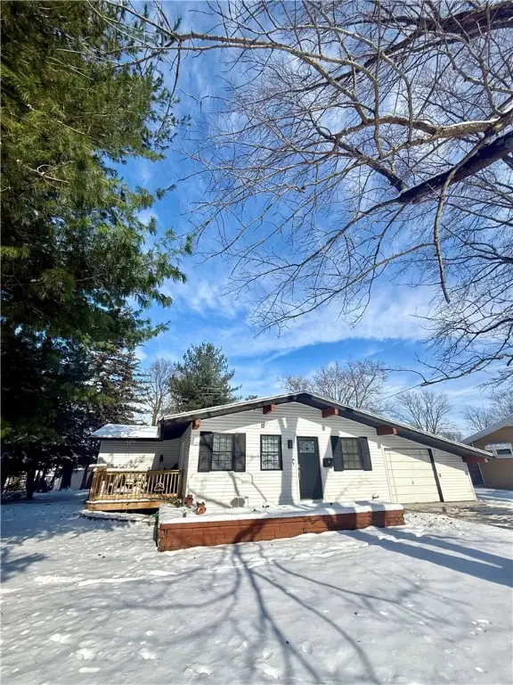 18 Miller Avenue, Charleston, IL 61920 - Image #1