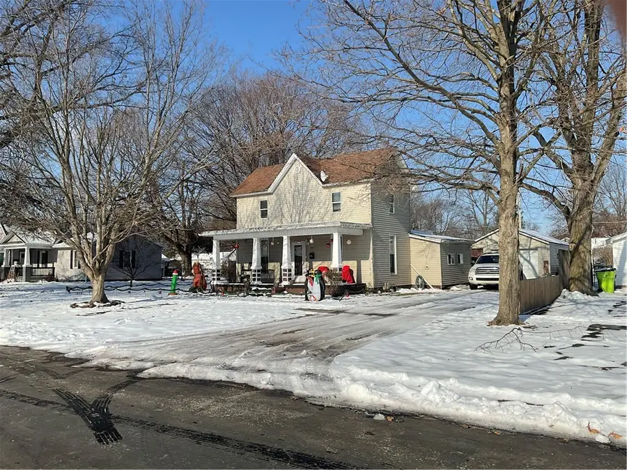 321 South Street, Moweaqua, IL 62550 - Image #2
