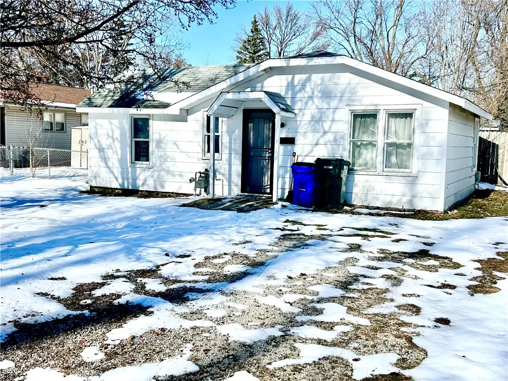 1990 W Cushing Street, Decatur, IL 62526 - Image #1