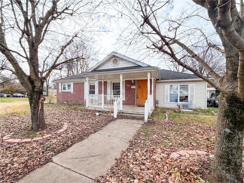 507 E Market Street, Palestine, IL 62451 - Image #1