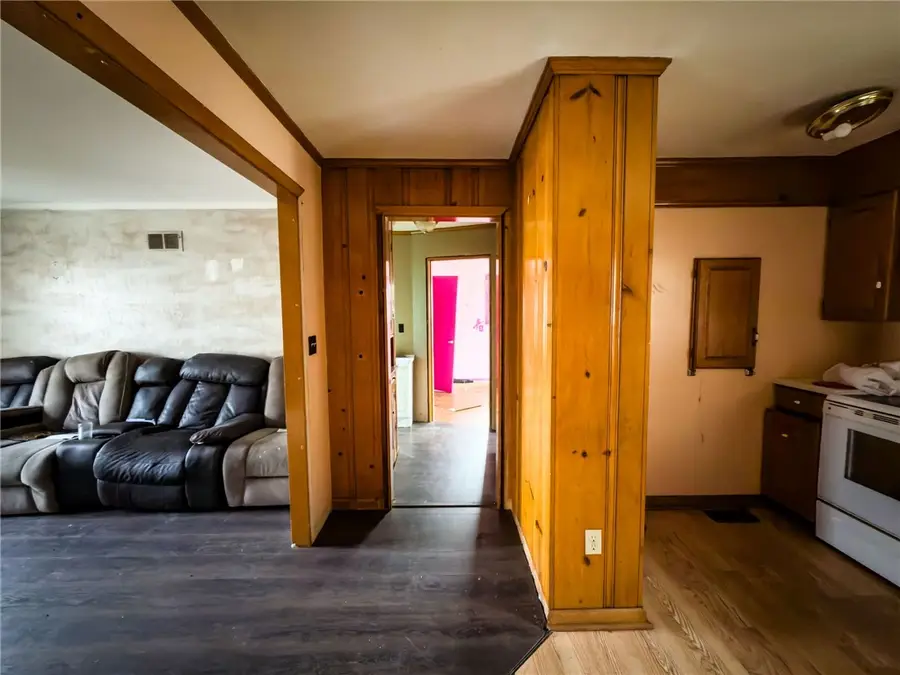 507 E Market Street, Palestine, IL 62451 - Image #3