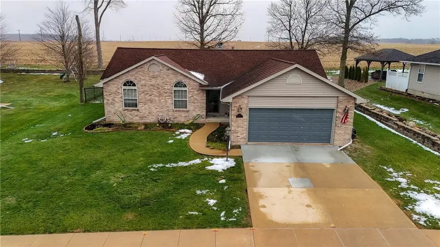 3121 Cobblestone Lane, Danville, IL 61832 - Image #2