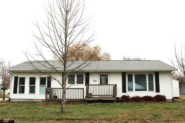 505 W North 4th Street, Shelbyville, IL 62565