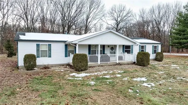 2128 E 1525 North Road, Shelbyville, IL 62565