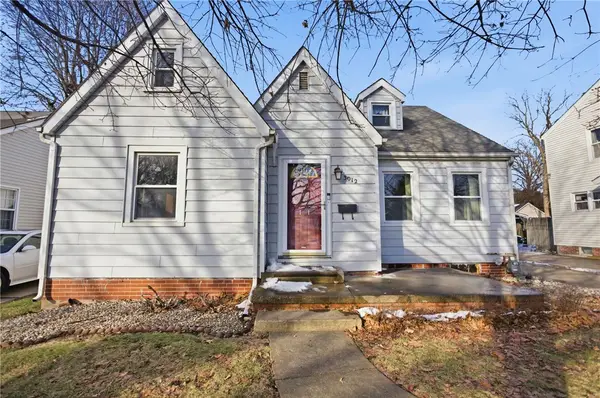 3012 Richmond Avenue, Mattoon, IL 61938