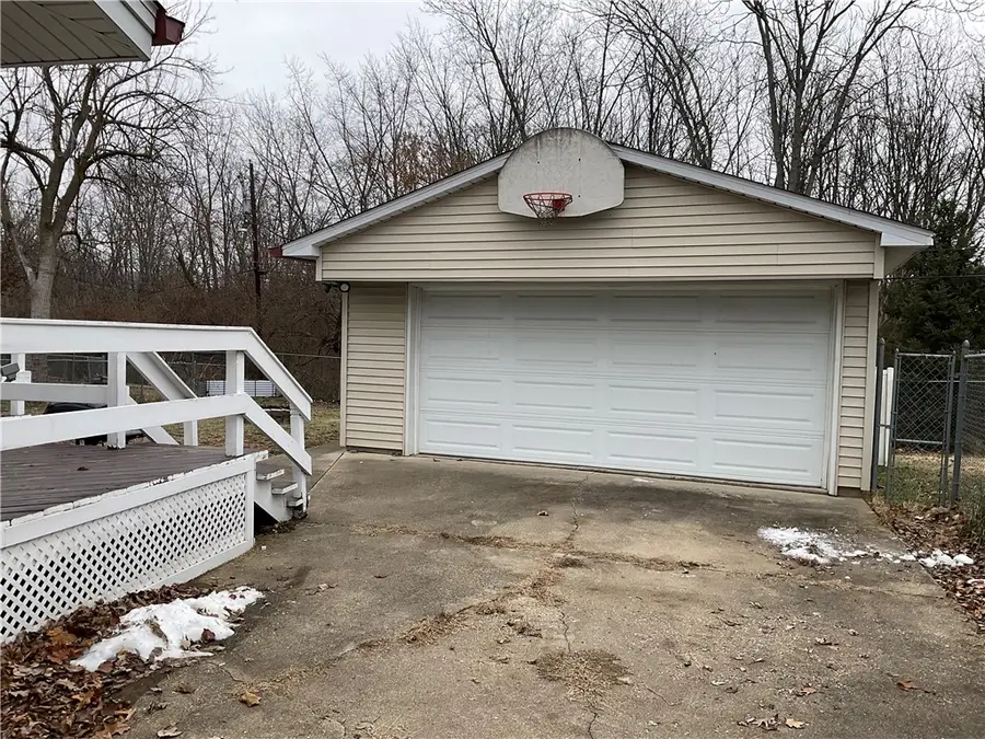 30 Colorado Drive, Decatur, IL 62526 - Image #2