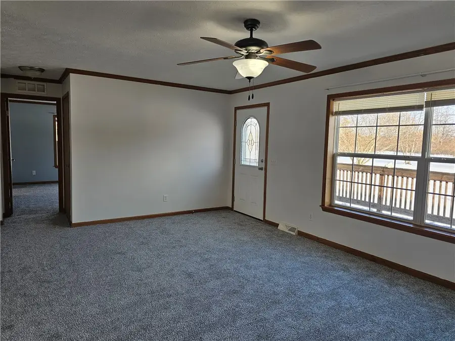 947 County Road 2100e, Greenup, IL 62428 - Image #3