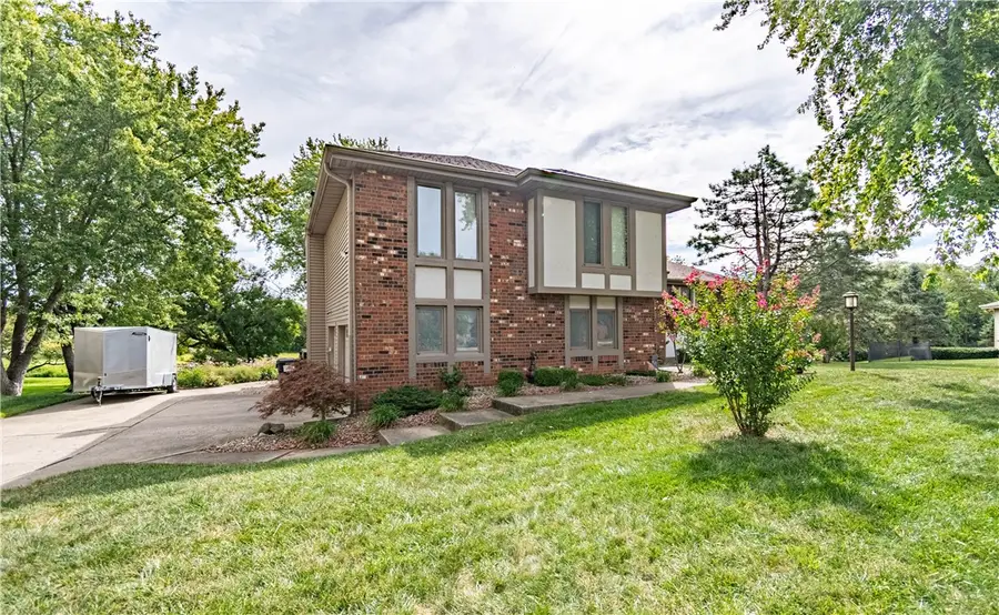 4316 Leonore Drive, Decatur, IL 62526 - Image #3