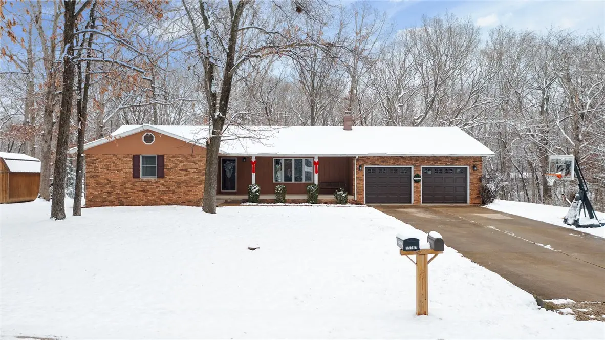 15166 N Dendron Street, Effingham, IL 62401 - Image #1