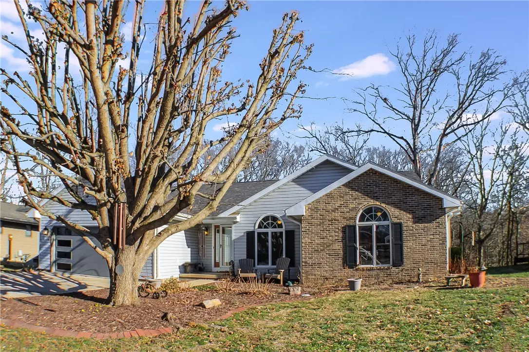 2327 Ellington Place, Charleston, IL 61920 - Image #1