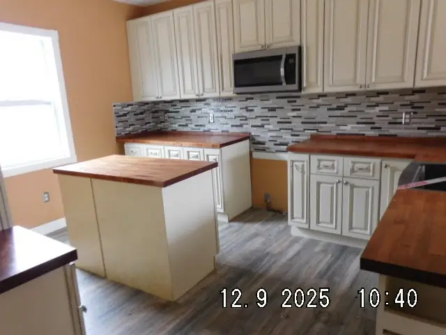 1201 Monroe Avenue, Charleston, IL 61920 - Image #2