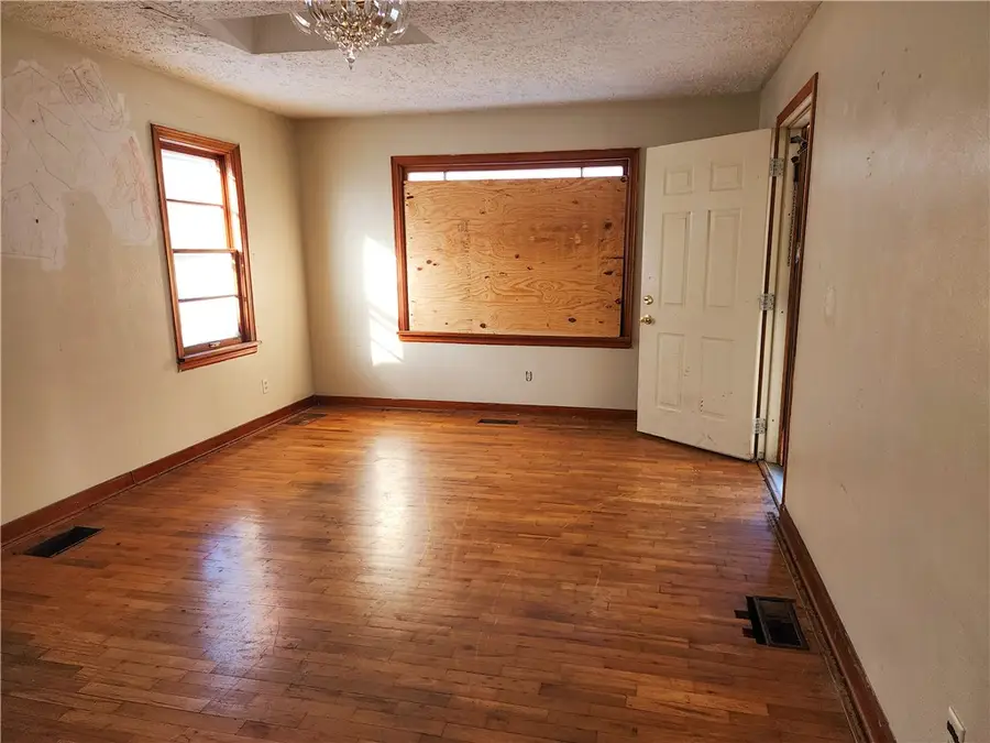 1511 E Main Street, Decatur, IL 62521 - Image #3