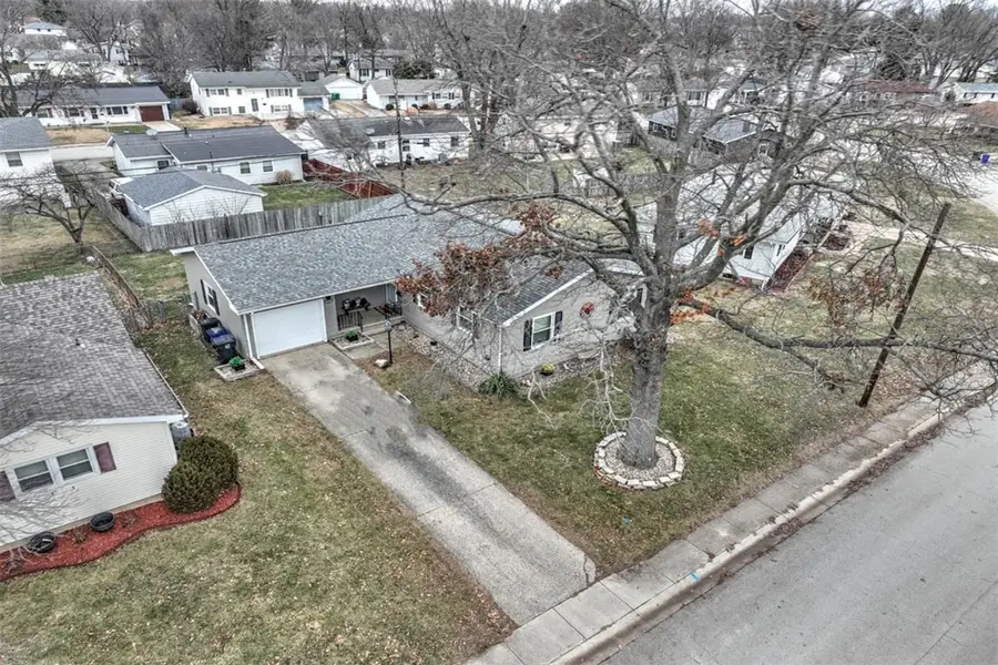 304 Southampton Drive, Decatur, IL 62526 - Image #3