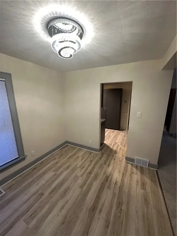 11 East Drive, Decatur, IL 62526 - Image #3