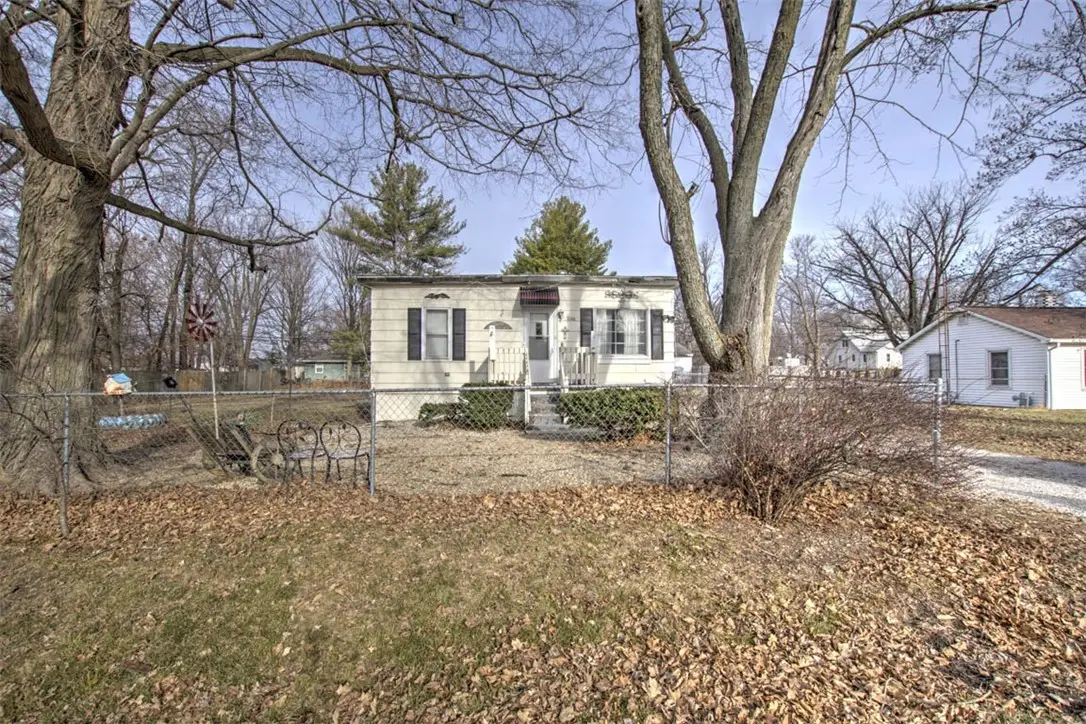 3146 E Garfield Avenue, Decatur, IL 62526 - Image #1