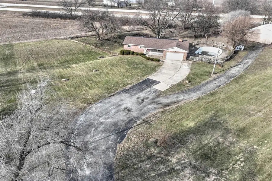 3741 N Bearsdale Road, Decatur, IL 62526 - Image #2