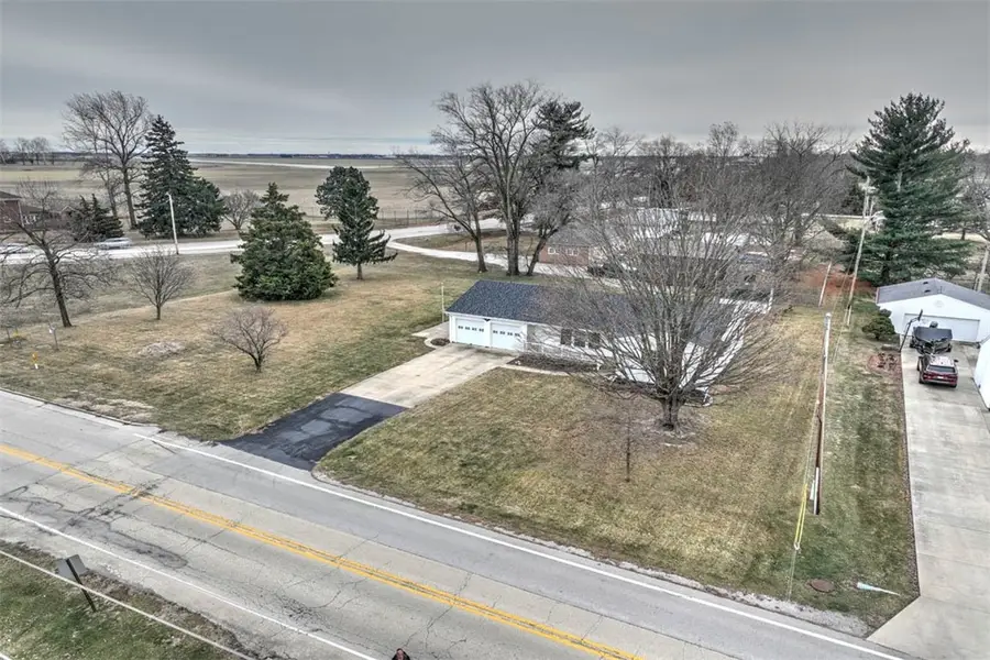 295 N Country Club Road, Decatur, IL 62521 - Image #3