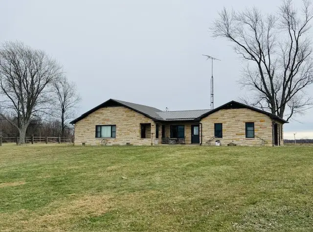 6904 400th Road, Martinsville, IL 62442 - Image #3