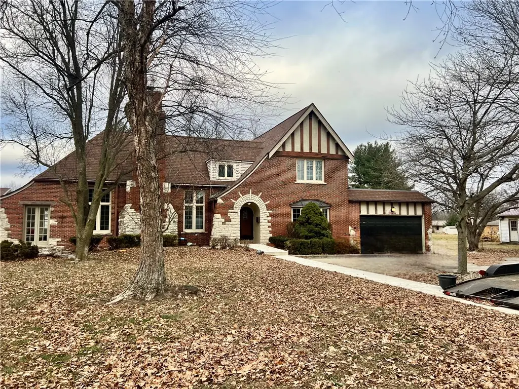 3816 Western Avenue, Mattoon, IL 61938 - Image #1