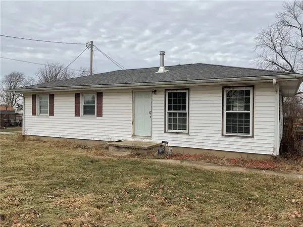 108 W Main Street, Indianola, IL 61850