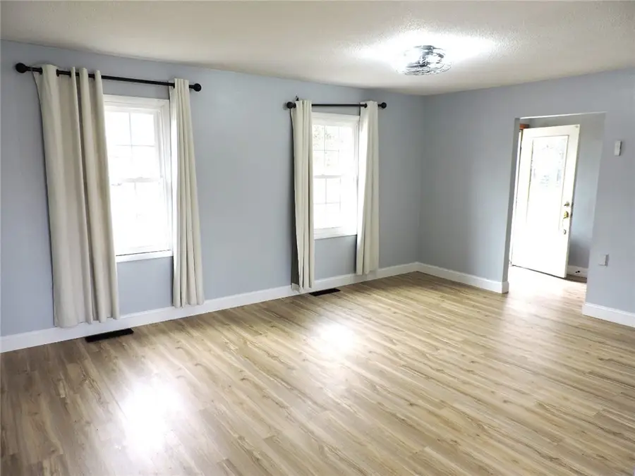 16 Shorewood Drive, Danville, IL 61832 - Image #3