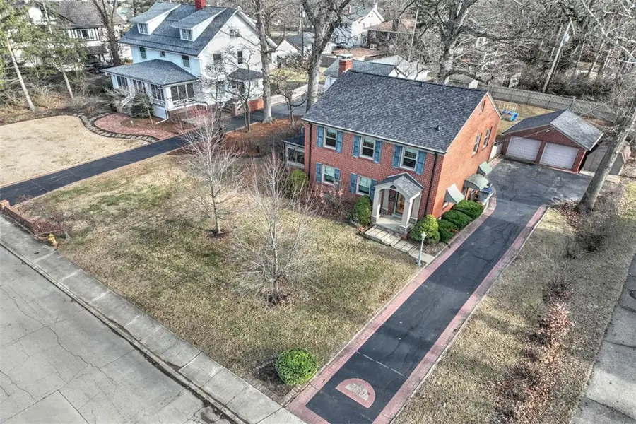 160 N Oakcrest Avenue, Decatur, IL 62522 - Image #2