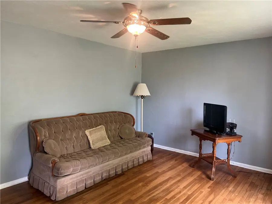 10 Lakeview Drive, Catlin, IL 61817 - #2