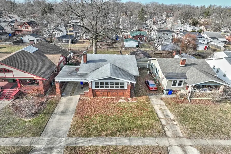 163 Oakdale Boulevard, Decatur, IL 62522 - Image #2