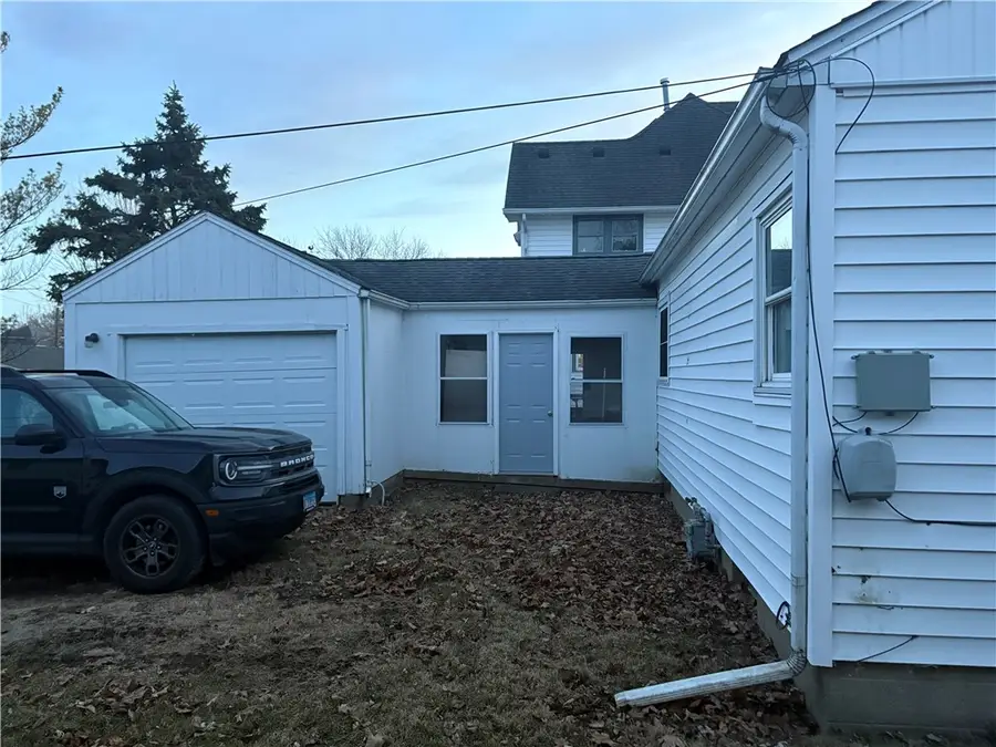 408 S Fifth Street, Hoopeston, IL 60942 - Image #2