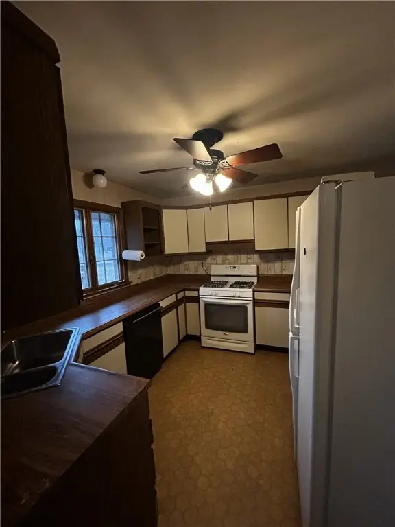 508 Dennis Drive, Danville, IL 61832 - Image #3