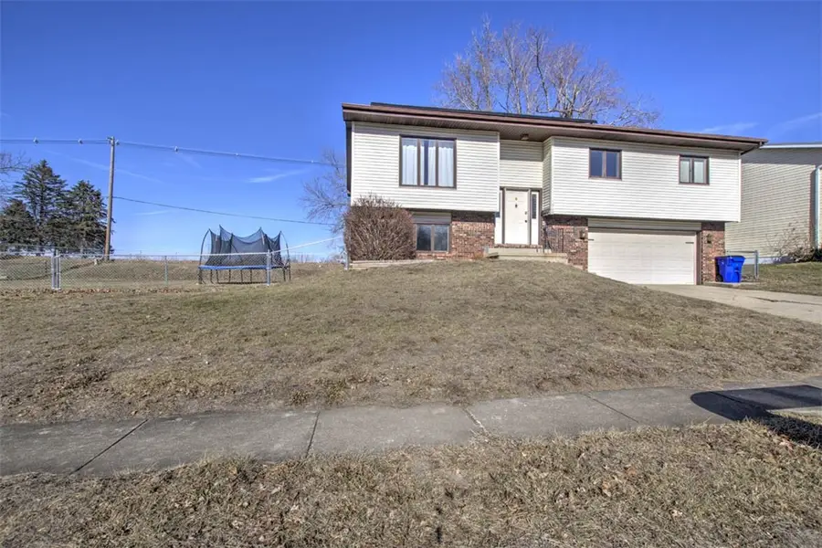 1960 W Melrose Drive, Decatur, IL 62526 - Image #2