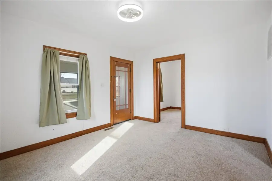 720 S 25th Street, Mattoon, IL 61938 - Image #3