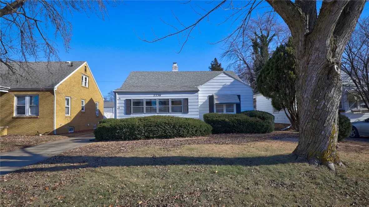 2238 Water Street, Decatur, IL 62526 - Image #1