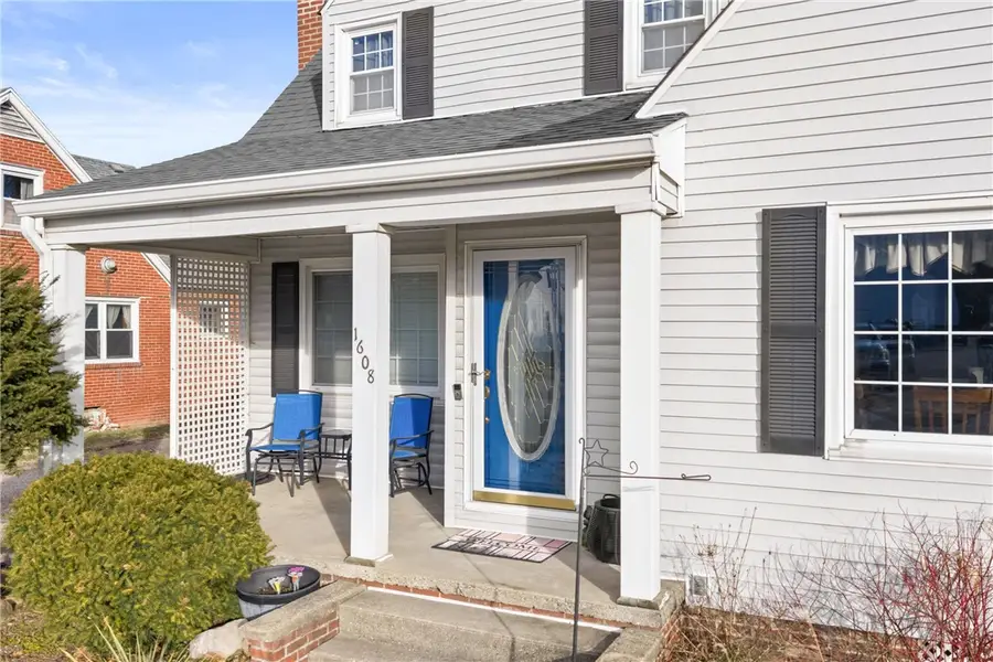 1608 S Main Street, Paris, IL 61944 - Image #2