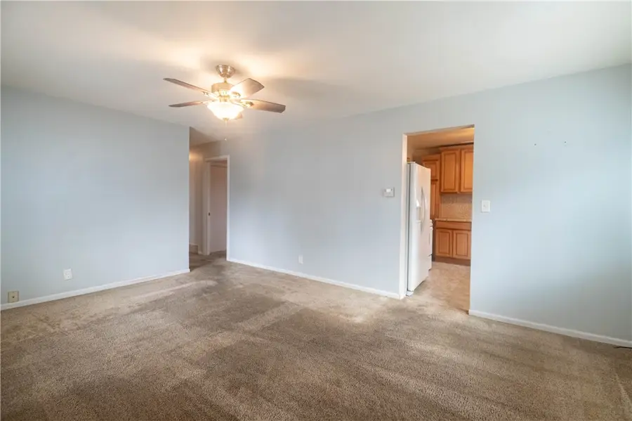 8 4th Drive, Decatur, IL 62521 - Image #2