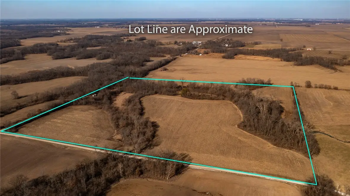 2775 N E Road, Windsor, IL 61957 - Image #1