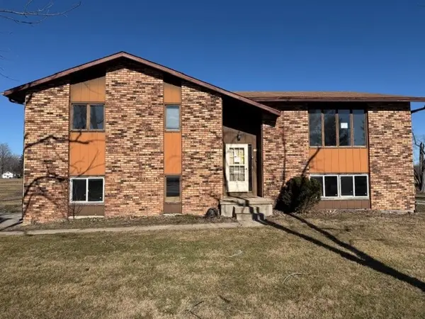 1412 W Grove Road, Decatur, IL 62521