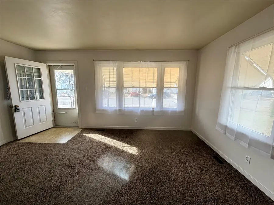 632 Woodlawn Avenue, Mattoon, IL 61938 - Image #3