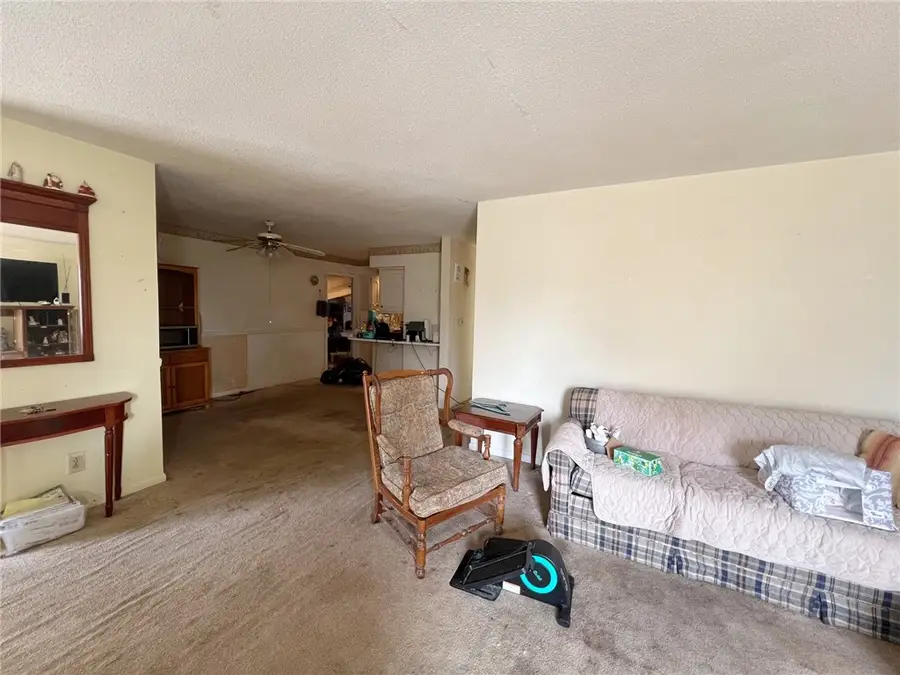 1627 Laurel Place, Danville, IL 61832 - Image #2