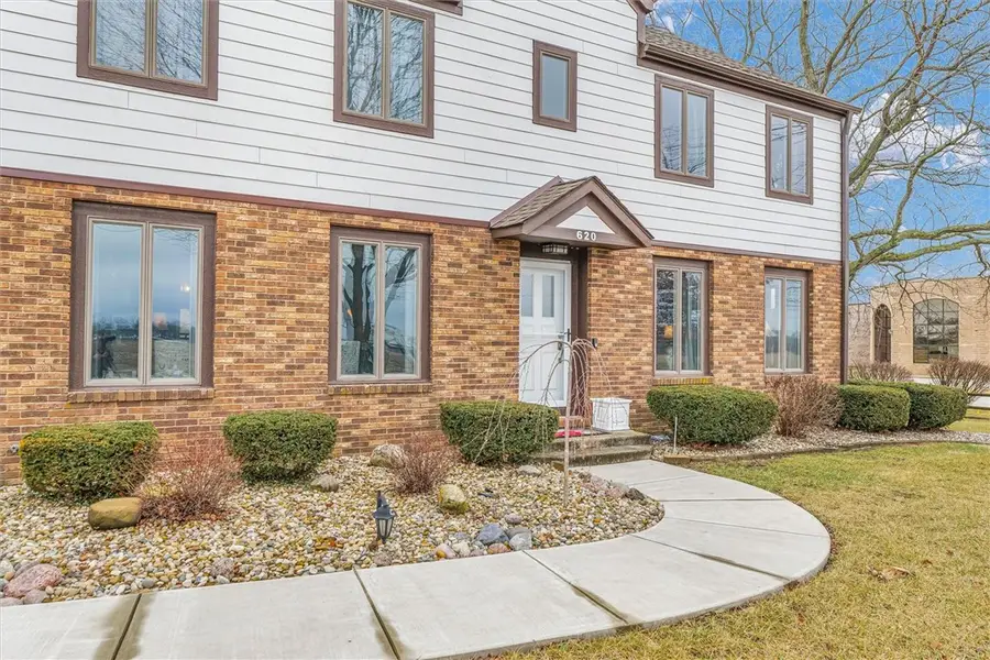 620 Odd Fellow Road, Mattoon, IL 61938 - Image #3