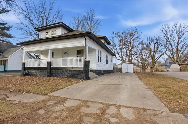 113 S 25th Street, Mattoon, IL 61938