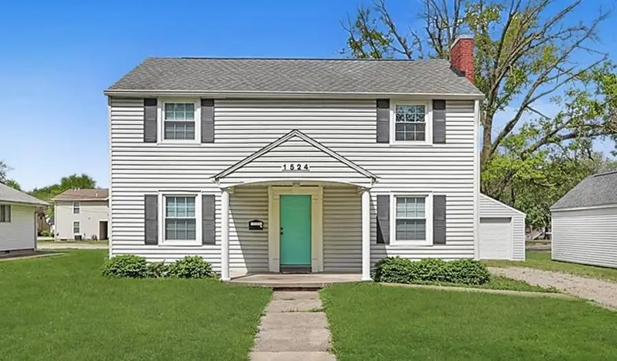 1524 2nd Street, Charleston, IL 61920 - Image #2