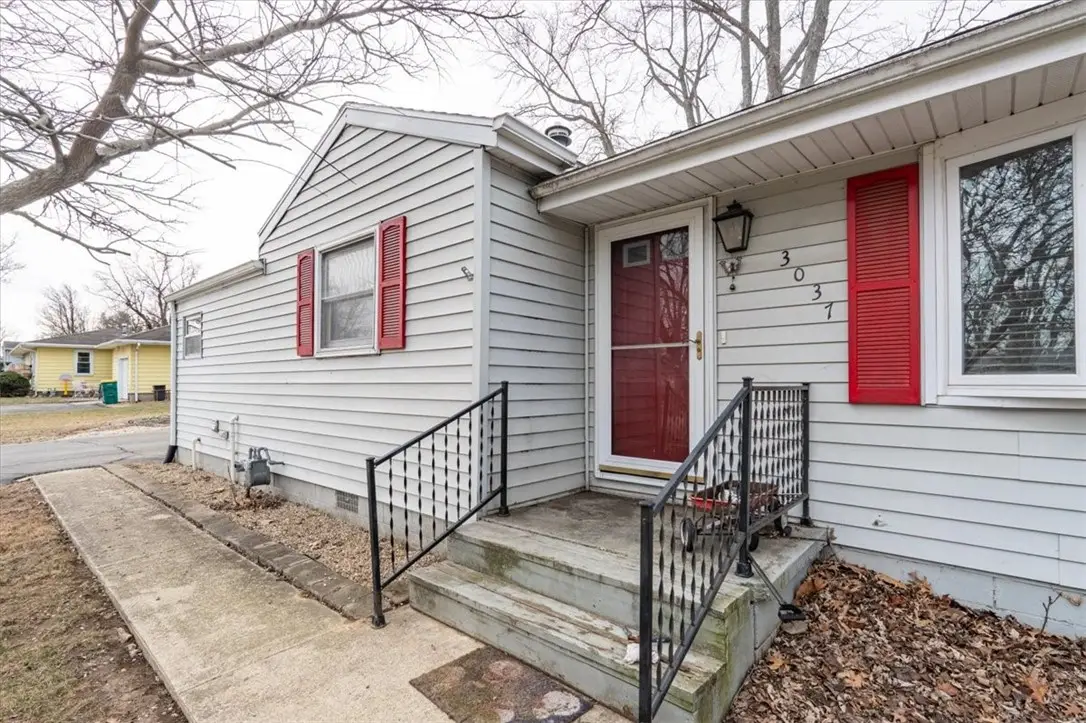 3037 S Wheatland Road, Decatur, IL 62521 - Image #1