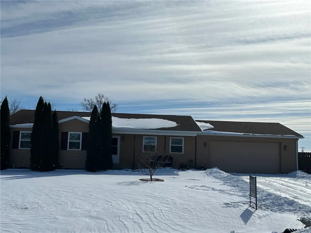 612 S Hope Lane, Sullivan, IL 61951 - #1