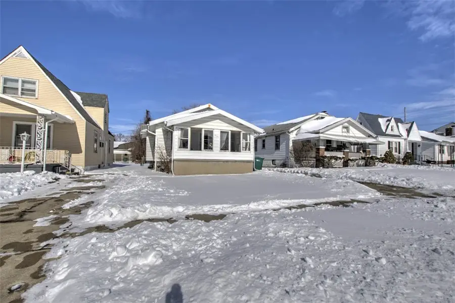 2150 E Clay Street, Decatur, IL 62521 - Image #3