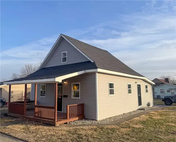 312 W 7th Street, Georgetown, IL 61846