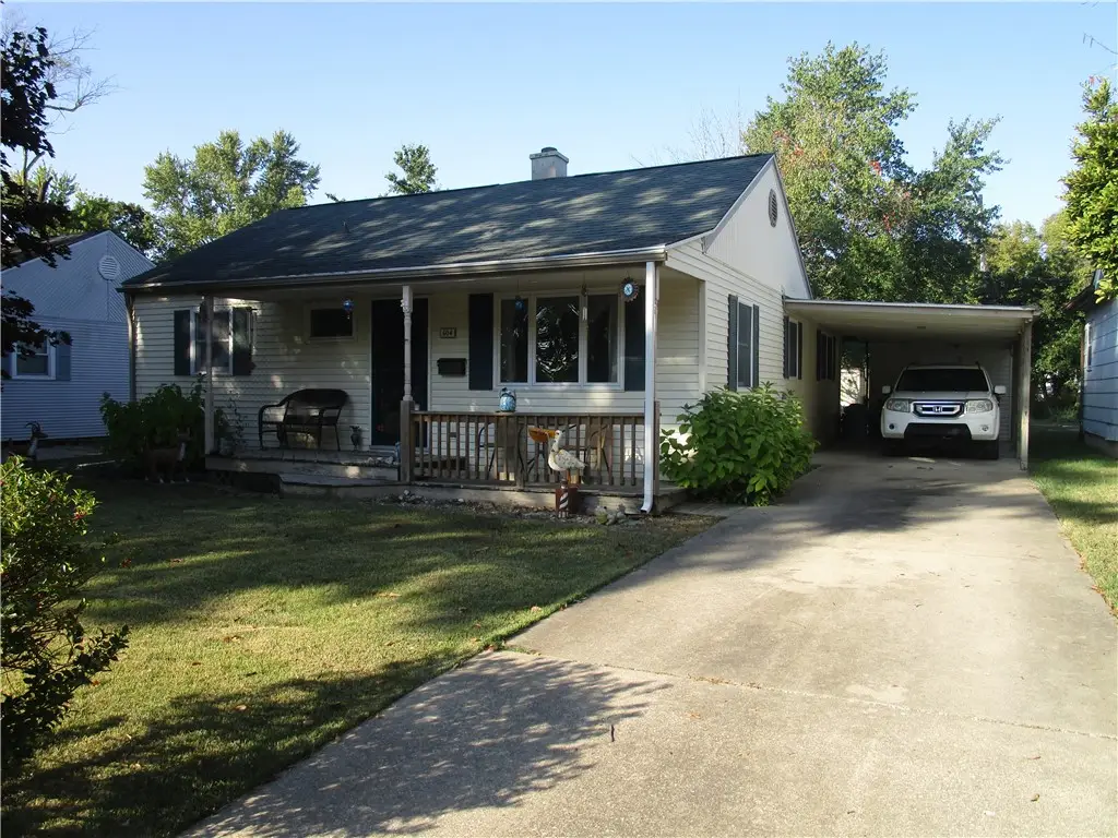 604 Spruce Street, Pana, IL 62557 - Image #1