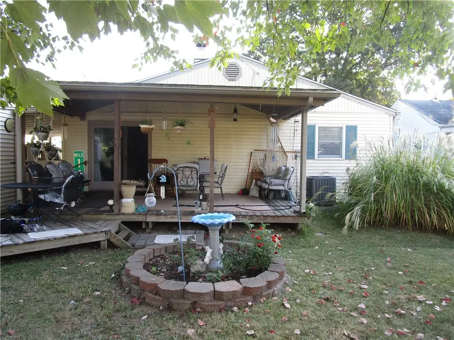 604 Spruce Street, Pana, IL 62557 - Image #2