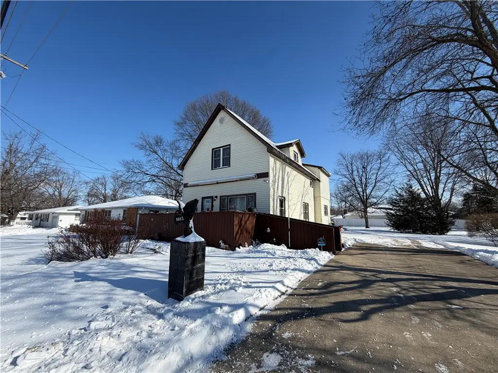 1012 S 6th Street, Mattoon, IL 61938 - #1