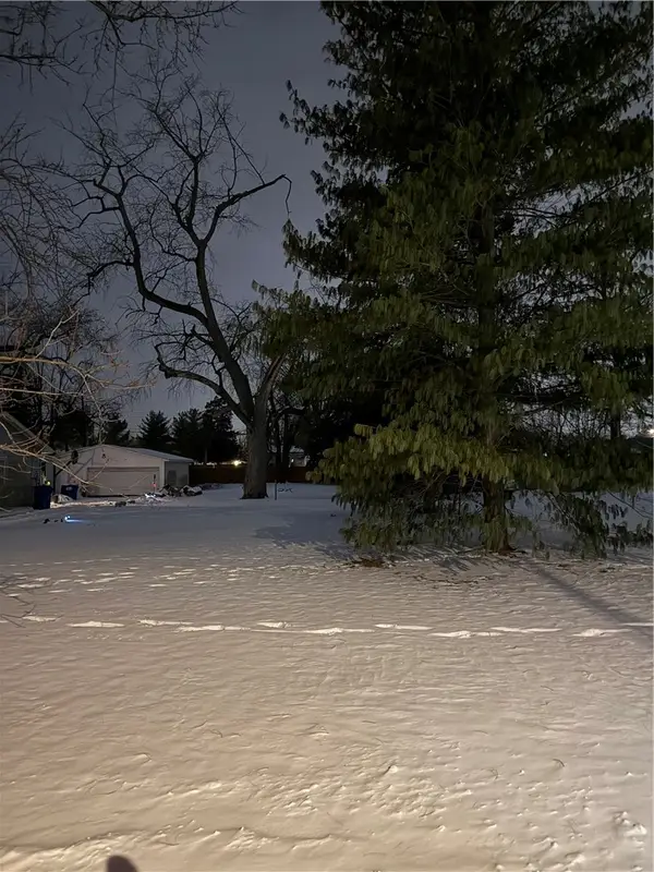 1729 Montrose Avenue, Decatur, IL 62521